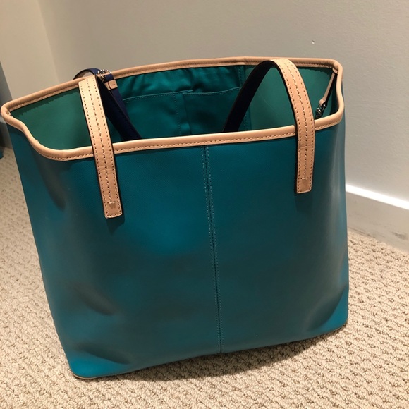 Coach Tote - Picture 3 of 5